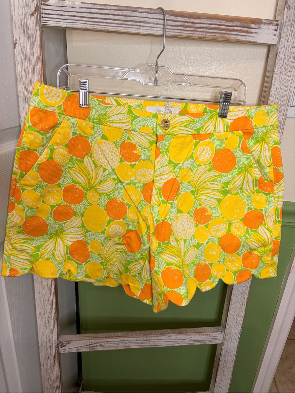 🍋Lilly Pulitzer Zesty Buttercup Shorts NWT Size 14